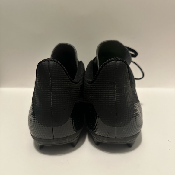 adidas EF1649 Predator 20.4 FxG Black on Black Soccer Cleats - Picture 4 of 8